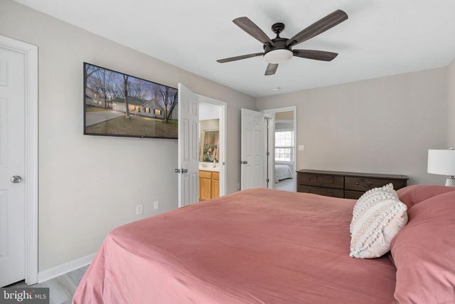 219 SANTA MARIA AVE, Colonial Beach, VA 22443