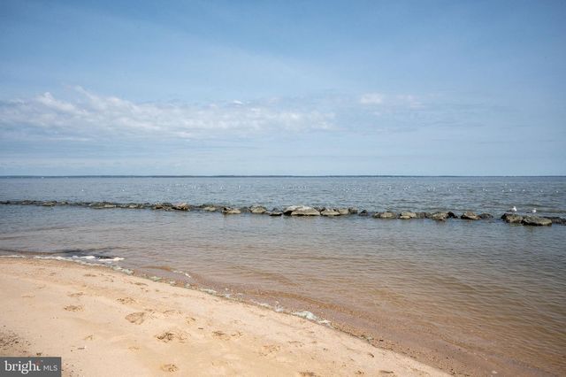 219 SANTA MARIA AVE, Colonial Beach, VA 22443