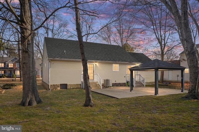 219 SANTA MARIA AVE, Colonial Beach, VA 22443