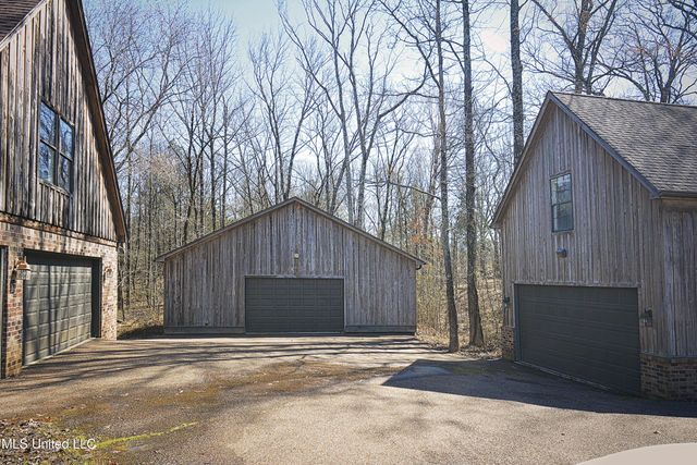 536 Fairview Trail, Byhalia, MS 38611