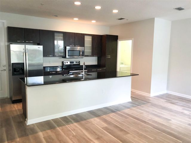 5025 NW 16th Way, Boca Raton, FL 33431
