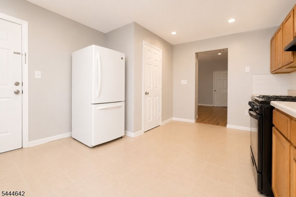 444 S 19Th St, Newark City, NJ 07103 — photo 5