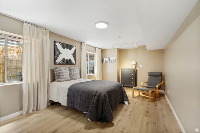 9847 S TIGER EYE DR, Sandy, UT 84094