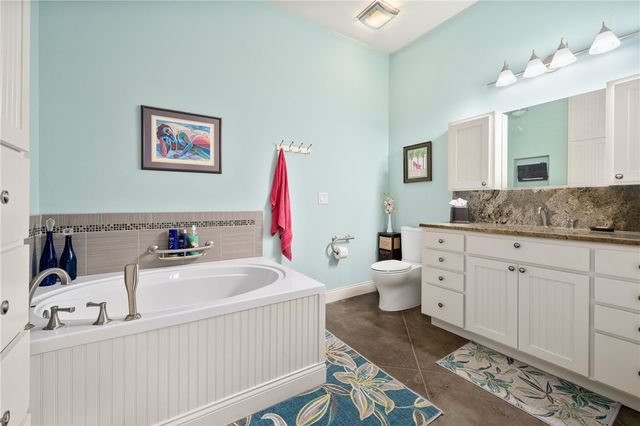 925 Pompano Dr, Aransas Pass, TX 78336