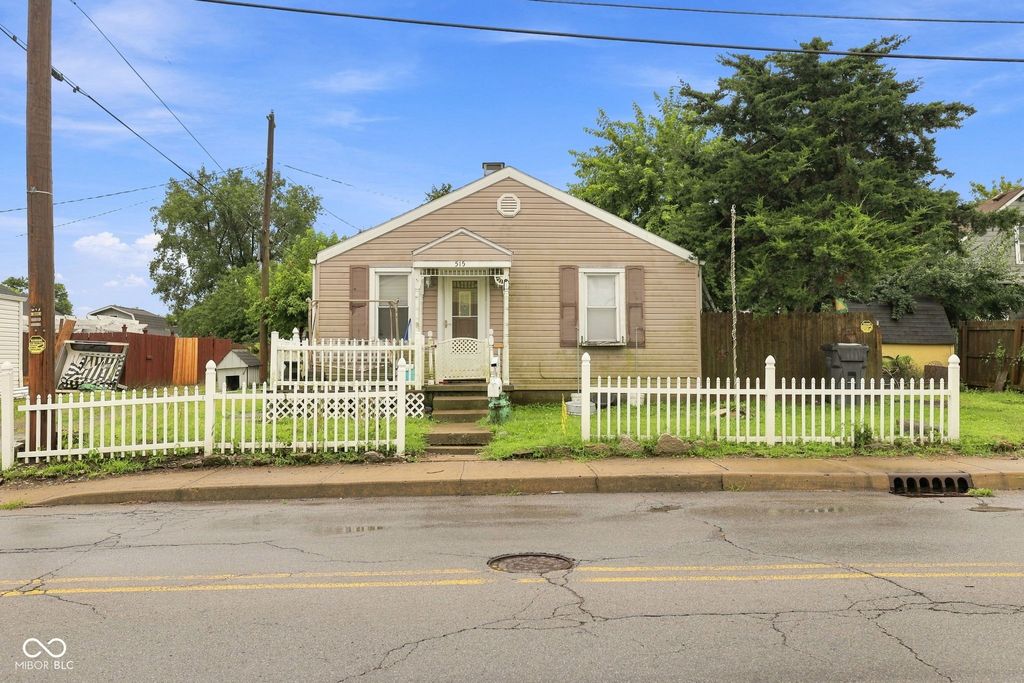515 W 29th Street, Anderson, IN 46016