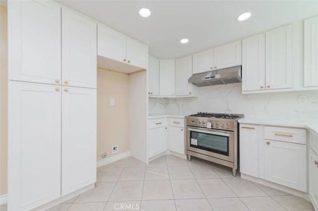 8 Bayview, Irvine, CA 92614