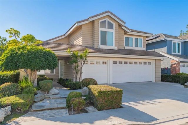 8 Bayview, Irvine, CA 92614