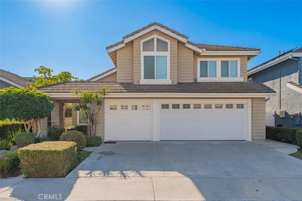 8 Bayview, Irvine, CA 92614
