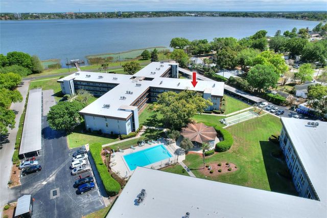 333 LAKE HOWARD DRIVE NW 203C, Winter Haven, FL 33880