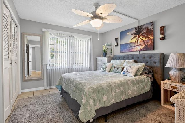 333 LAKE HOWARD DRIVE NW 203C, Winter Haven, FL 33880