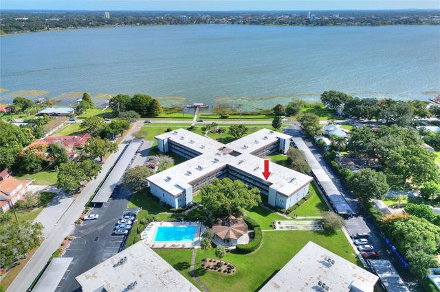 333 LAKE HOWARD DRIVE NW 203C, Winter Haven, FL 33880