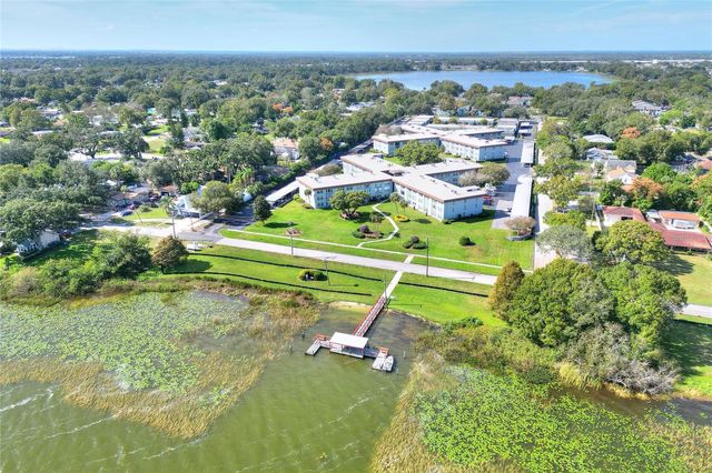 333 LAKE HOWARD DRIVE NW 203C, Winter Haven, FL 33880