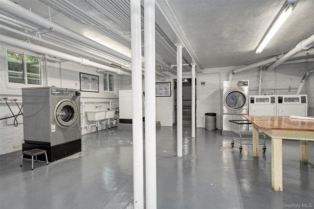 320 S Broadway M12, Tarrytown, NY 10591