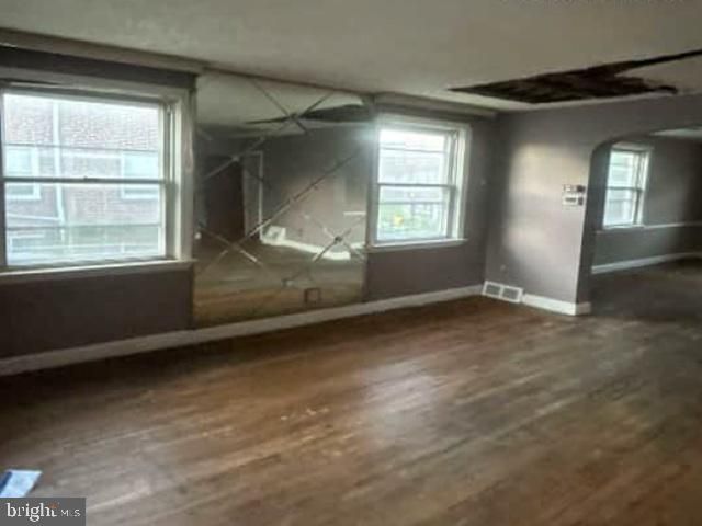 813 ARBOR RD, Lansdowne, PA 19050