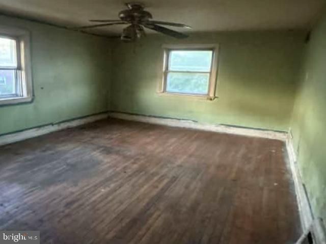 813 ARBOR RD, Lansdowne, PA 19050