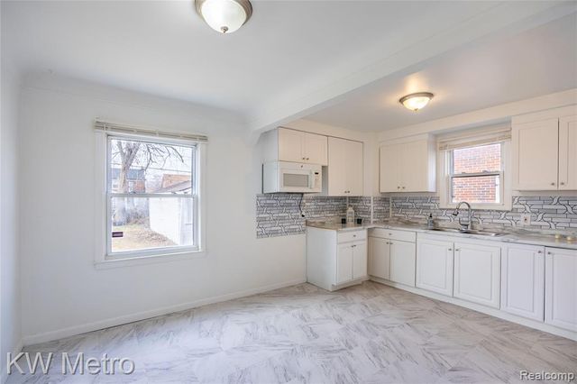 19315 Hubbell Street, Detroit, MI 48235