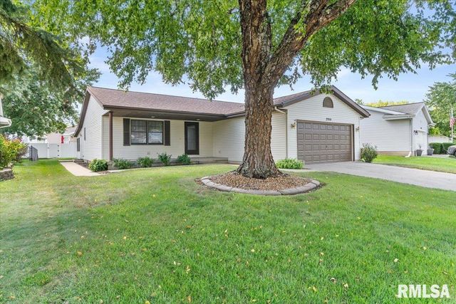 2904 Biscayne Drive, Springfield, IL 62707