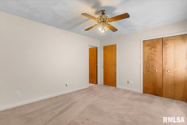 2904 Biscayne Drive, Springfield, IL 62707