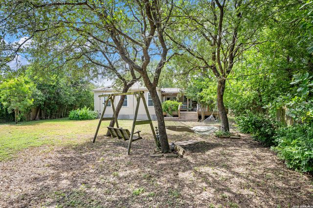 131 LARCHMONT DR, San Antonio, TX 78209