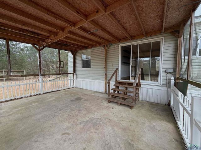 261 CR 1459, Linden, TX 75563