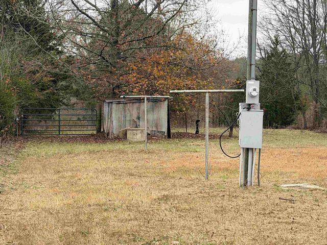 261 CR 1459, Linden, TX 75563