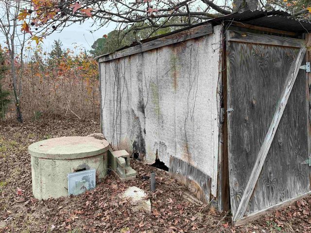 261 CR 1459, Linden, TX 75563