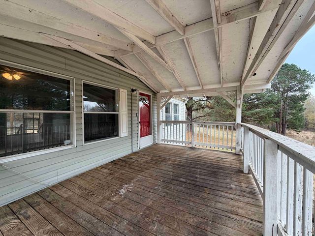 261 CR 1459, Linden, TX 75563