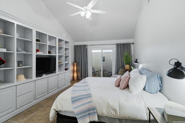 16202 Avenida Del Luna, San Antonio, TX 78232