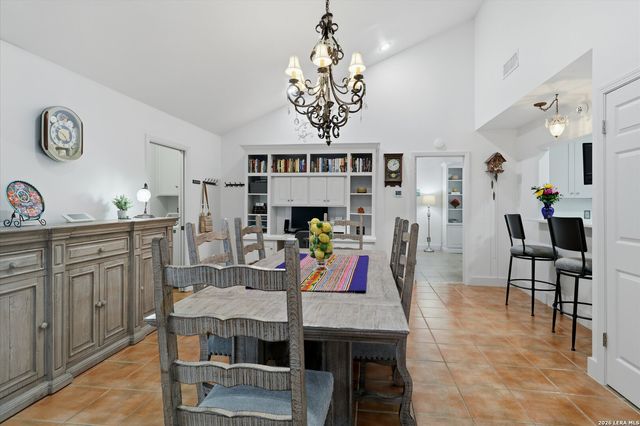 16202 Avenida Del Luna, San Antonio, TX 78232