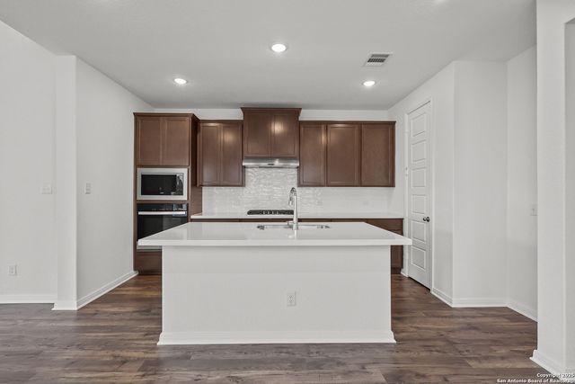 12312 Goulding, San Antonio, TX 78254