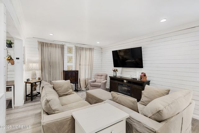 1030 Ocean Road, Point Pleasant, NJ 08742