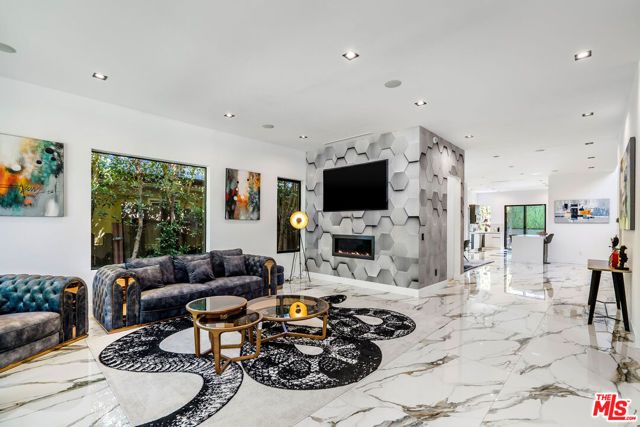 4540 Sylmar Avenue, Sherman Oaks, CA 91423