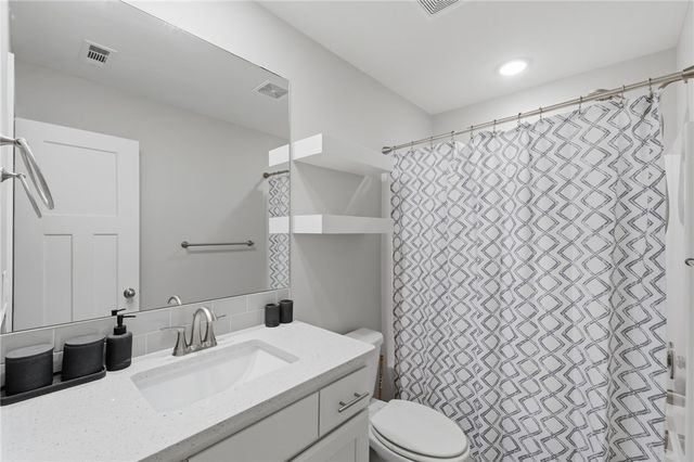 301 Grand Court, Siloam Springs, AR 72761