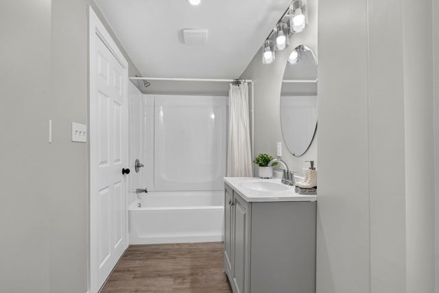 19 Genessee, Worcester, MA 01603