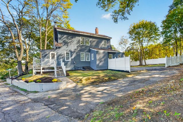19 Genessee, Worcester, MA 01603