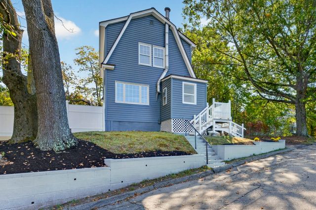 19 Genessee, Worcester, MA 01603