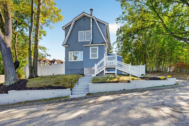 19 Genessee, Worcester, MA 01603