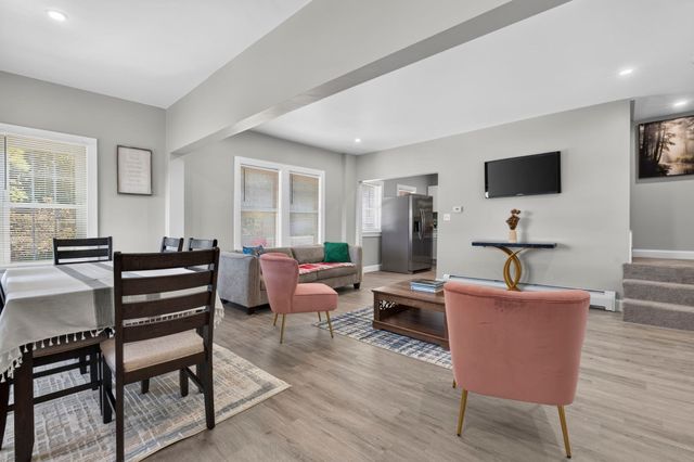 19 Genessee, Worcester, MA 01603