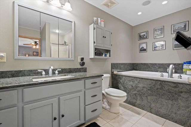 N136W20441 Bonniwell ROAD, Richfield, WI 53076