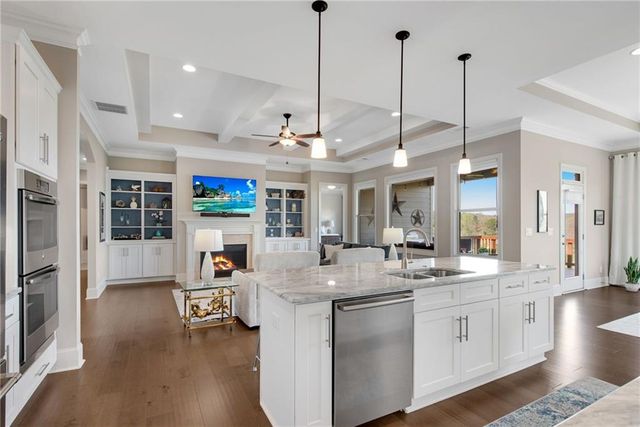 109 Summer Breeze Lane, Canton, GA 30114