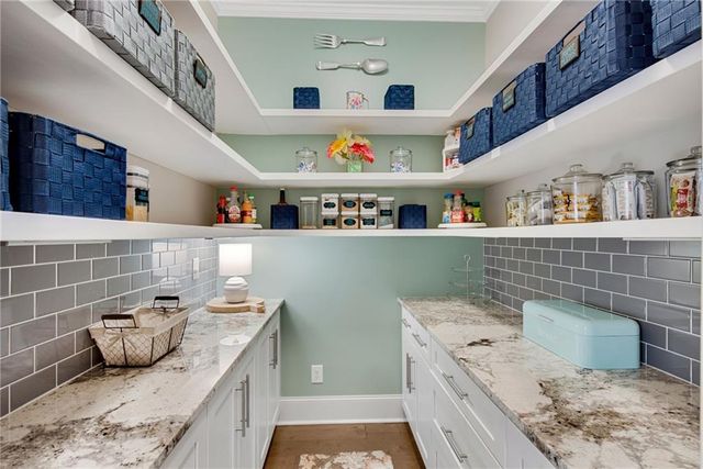 109 Summer Breeze Lane, Canton, GA 30114