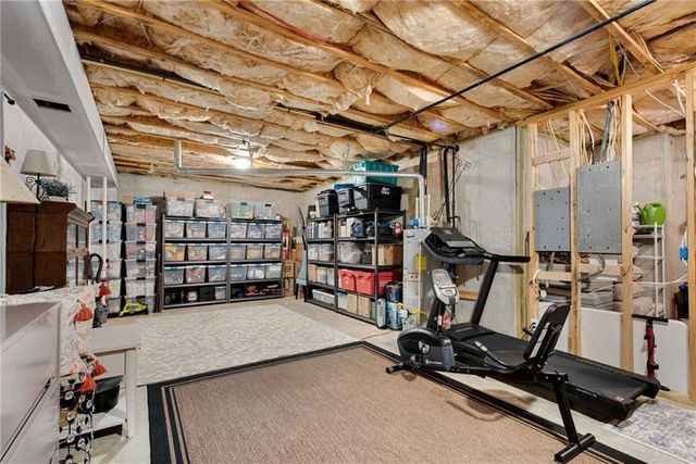 109 Summer Breeze Lane, Canton, GA 30114