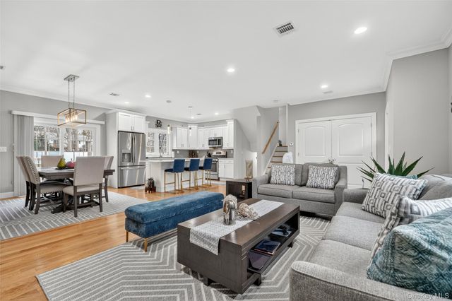 40 Windmill Lane, New City, NY 10956