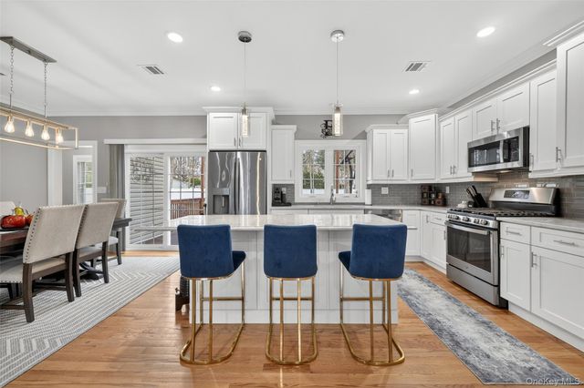 40 Windmill Lane, New City, NY 10956