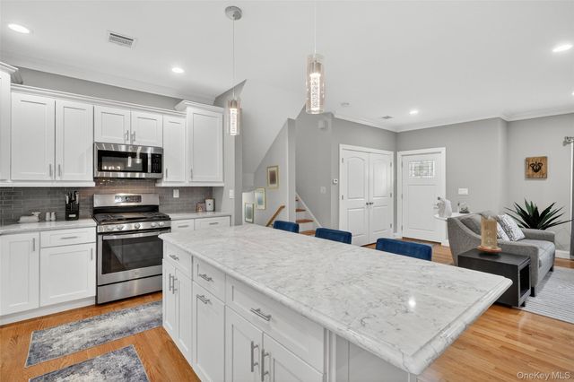 40 Windmill Lane, New City, NY 10956