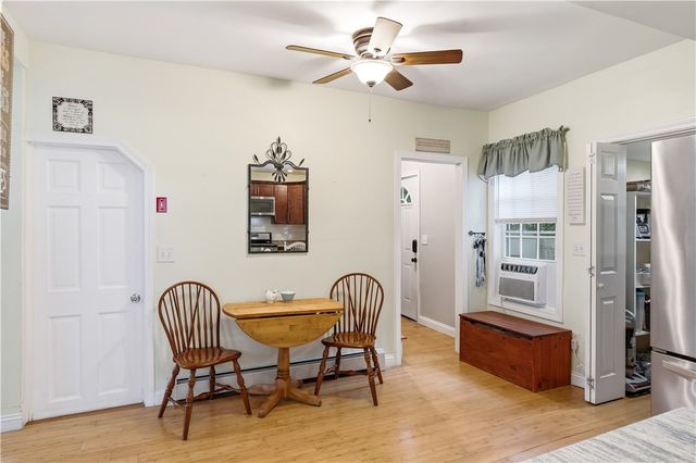18 Avenue F Avenue, Lincoln, RI 02865