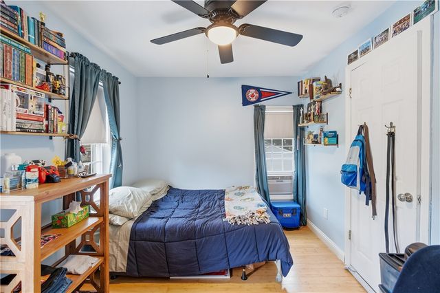 18 Avenue F Avenue, Lincoln, RI 02865