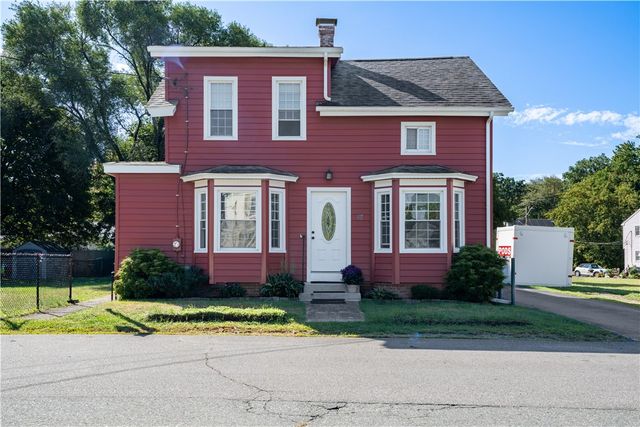 18 Avenue F Avenue, Lincoln, RI 02865