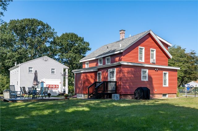 18 Avenue F Avenue, Lincoln, RI 02865