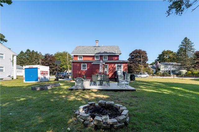 18 Avenue F Avenue, Lincoln, RI 02865